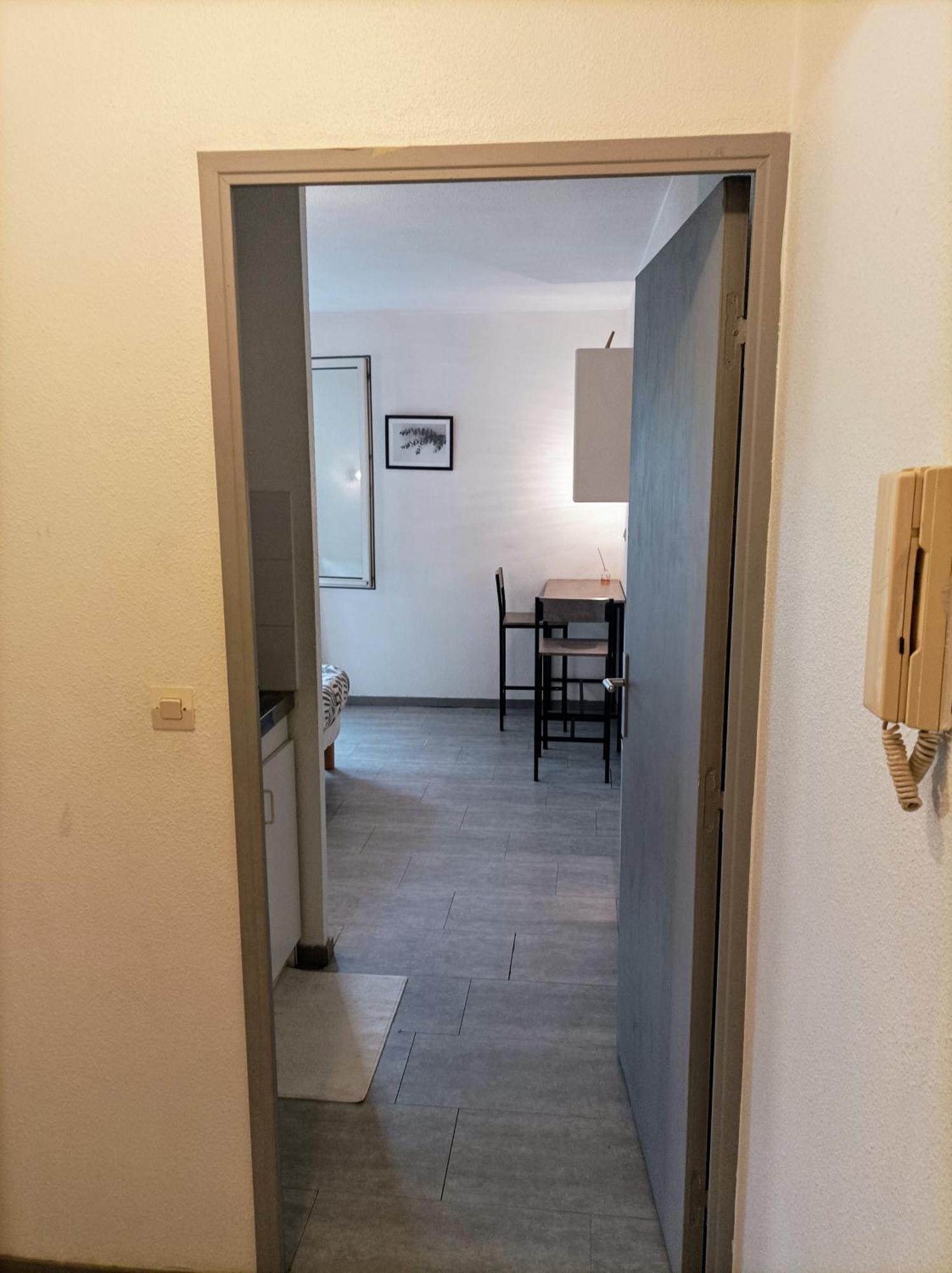 Apartment Near Center Montpellier Zewnętrze zdjęcie
